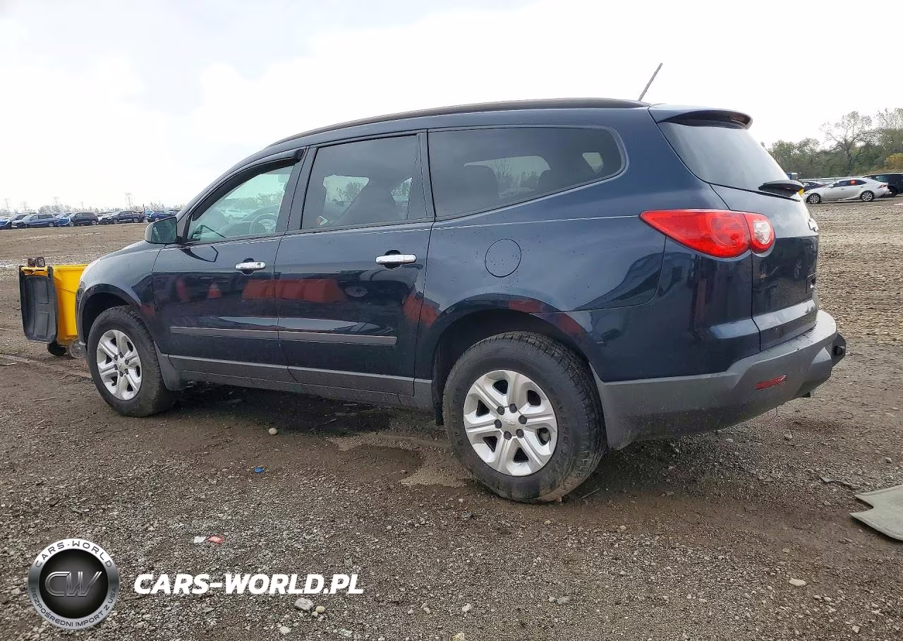 2012 Chevrolet Traverse Ls VIN:1GNKREEDXCJ143728 - 2