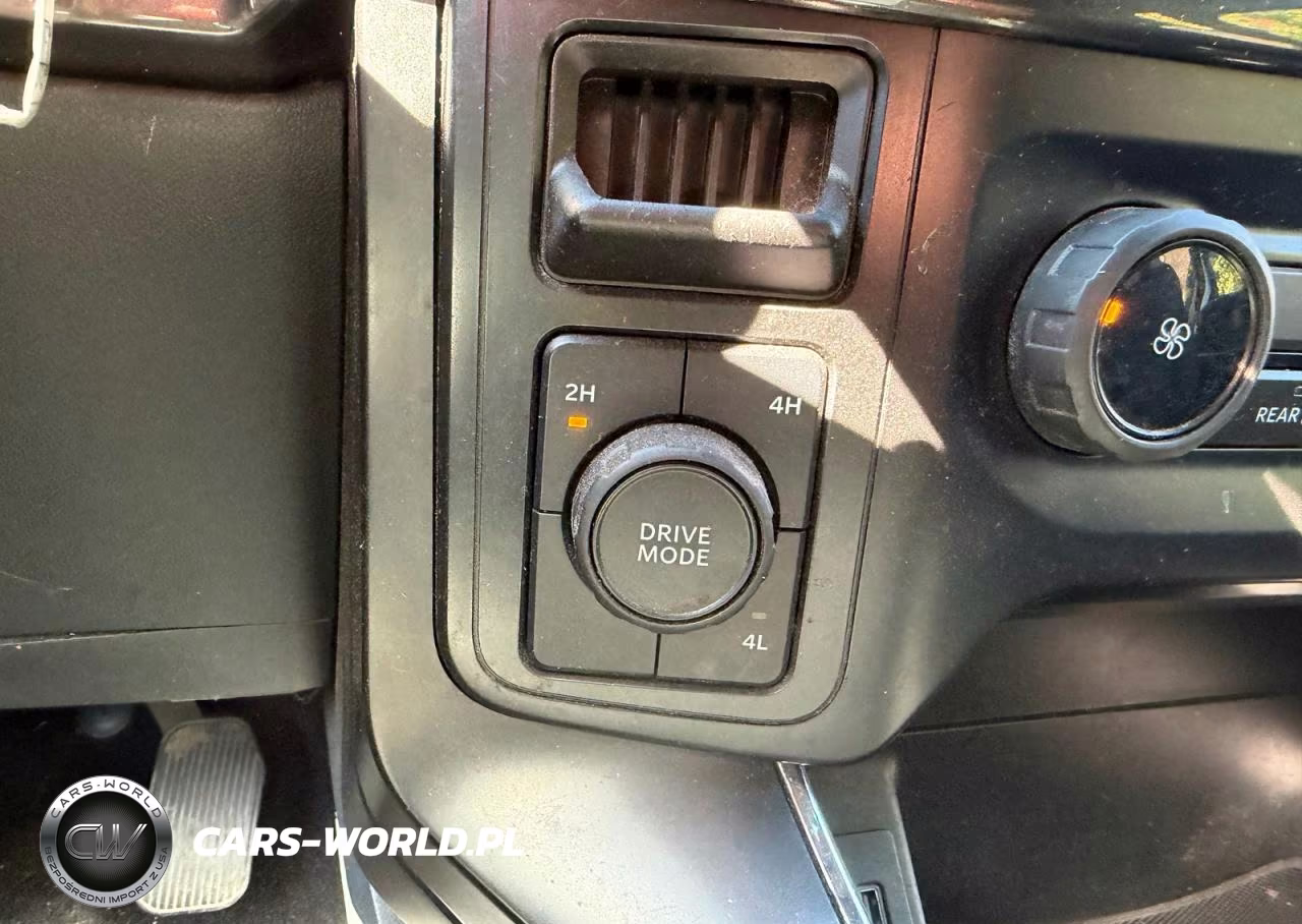2021 Ford F150 Super Cab VIN:1FTFX1E55MFA30923 - 13