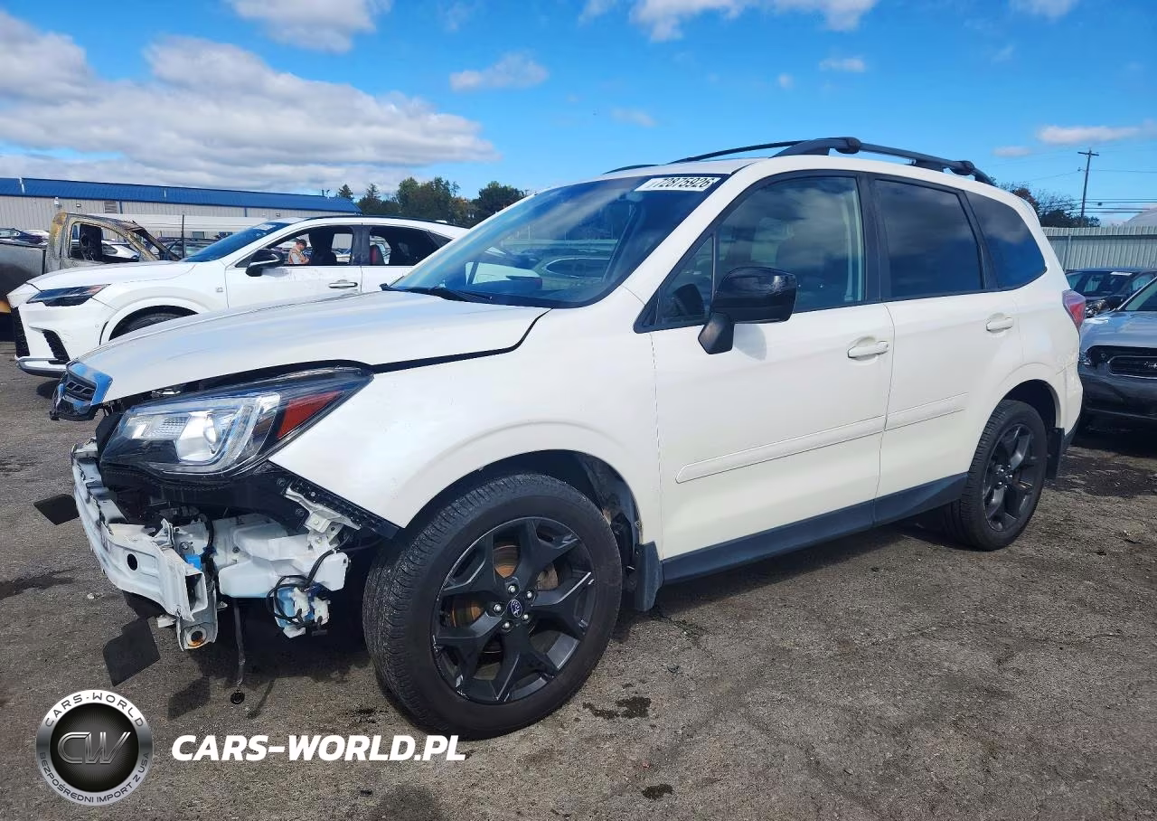 2018 Subaru Forester 2.5I Premium VIN:JF2SJAGCXJH576467 - 1