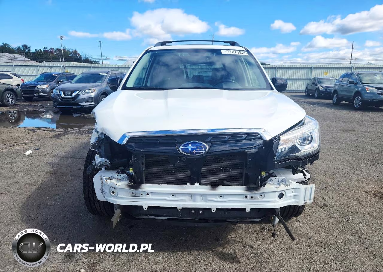 2018 Subaru Forester 2.5I Premium VIN:JF2SJAGCXJH576467 - 5