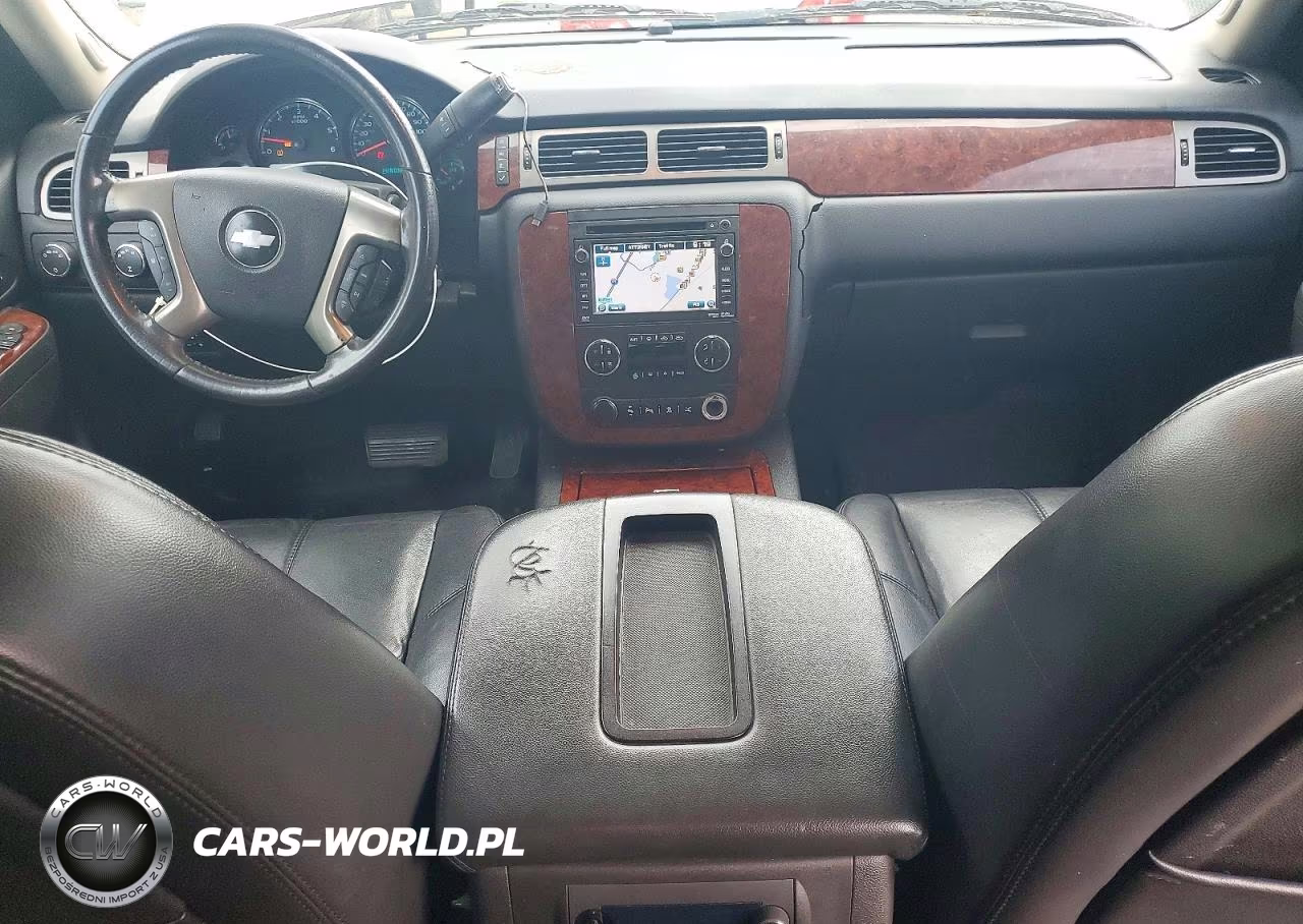 2011 Chevrolet Avalanche Ltz VIN:3GNTKGE32BG398269 - 8