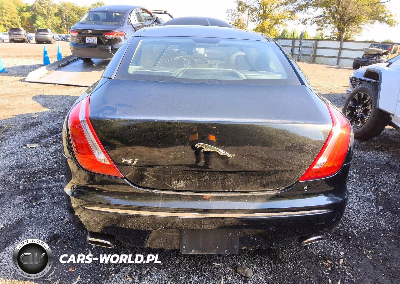 2011 Jaguar Xjl VIN:SAJWA2GB9BLV14782 - 6