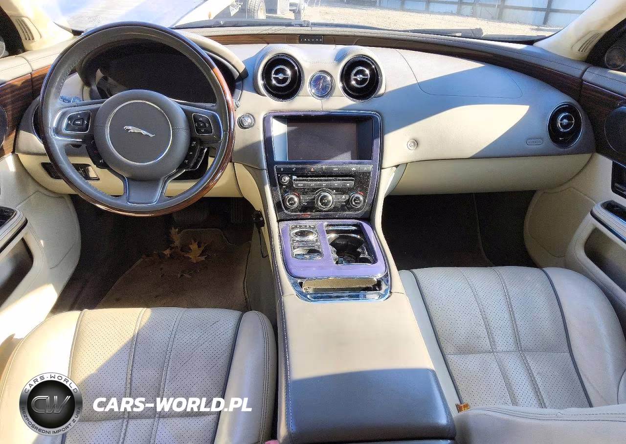 2011 Jaguar Xjl VIN:SAJWA2GB9BLV14782 - 8