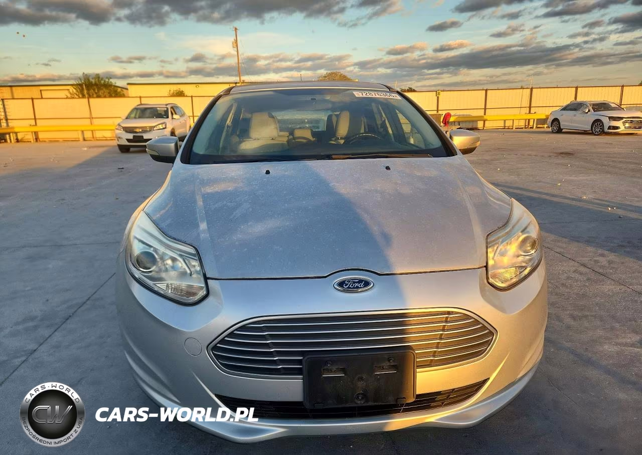 2013 Ford Focus Bev VIN:1FADP3R49DL165303 - 5