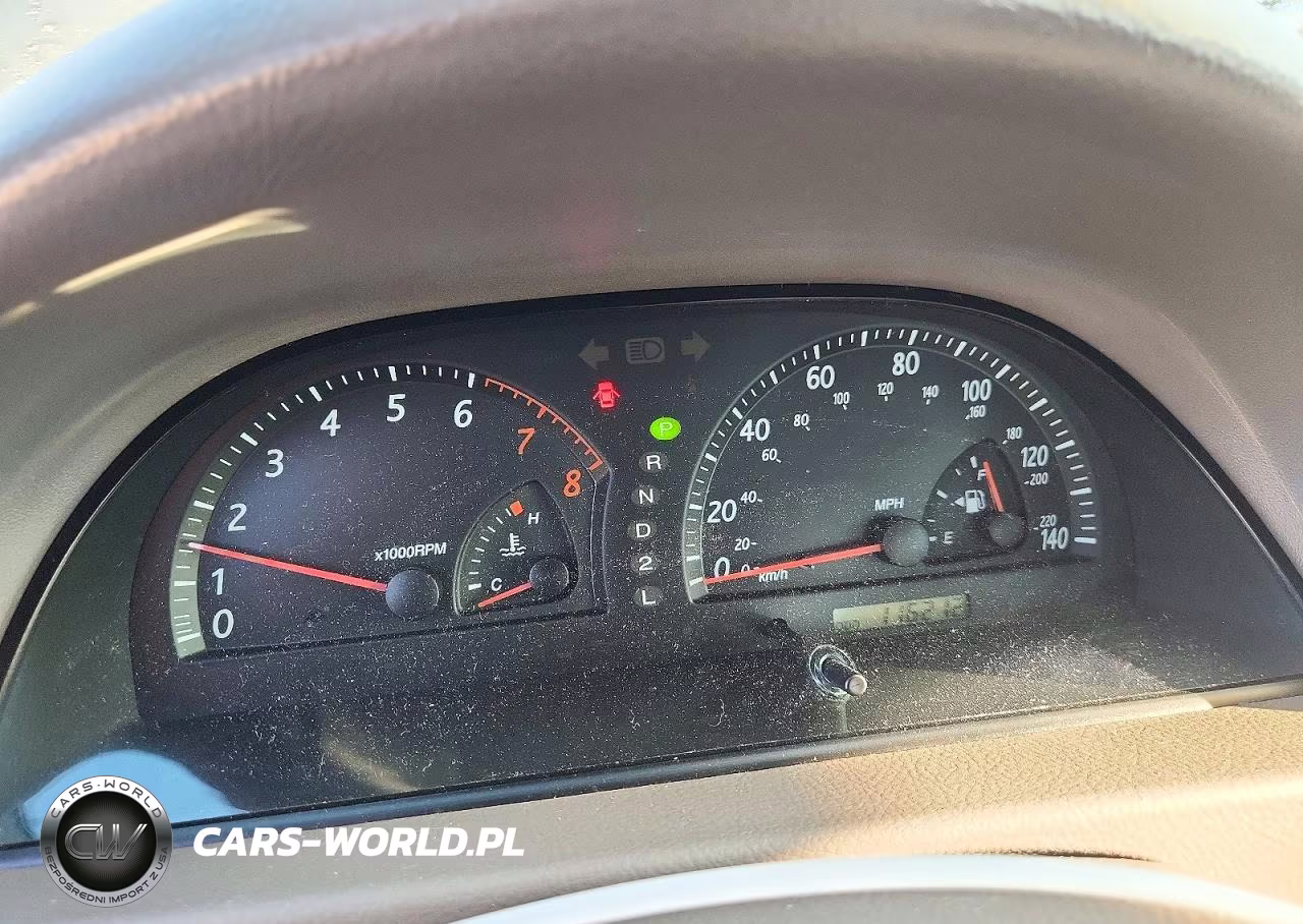 2003 Toyota Camry Le VIN:4T1BE32K13U708812 - 9