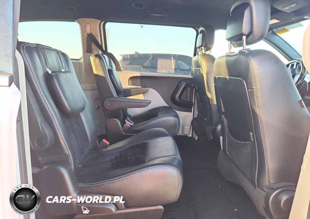 2018 Dodge Grand Caravan Sxt VIN:2C4RDGCG0JR248964 - 11