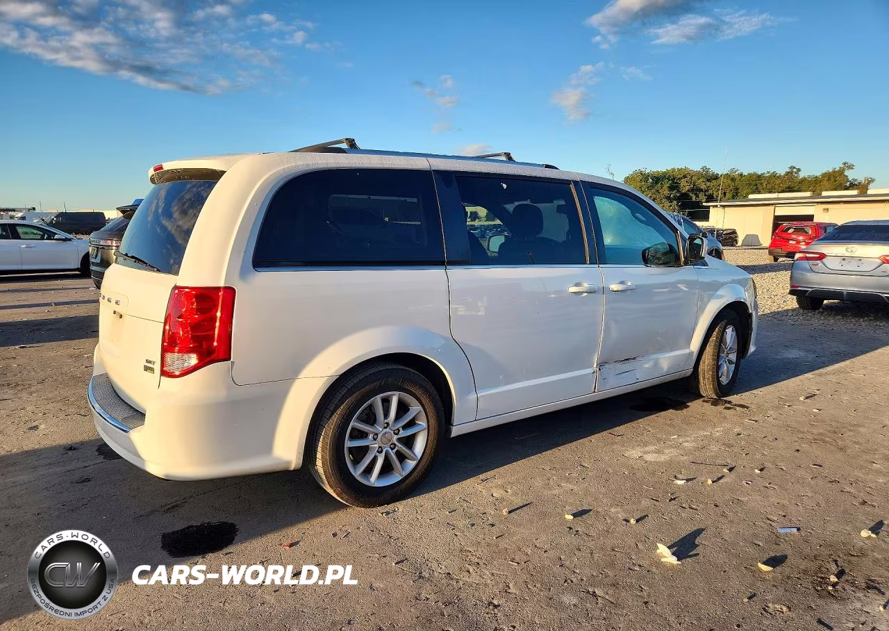 2018 Dodge Grand Caravan Sxt VIN:2C4RDGCG0JR248964 - 3