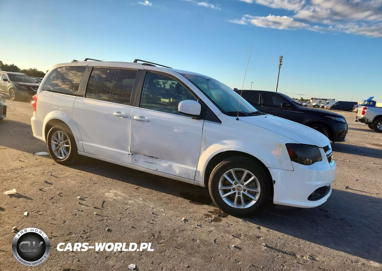 2018 Dodge Grand Caravan Sxt VIN:2C4RDGCG0JR248964 - 4