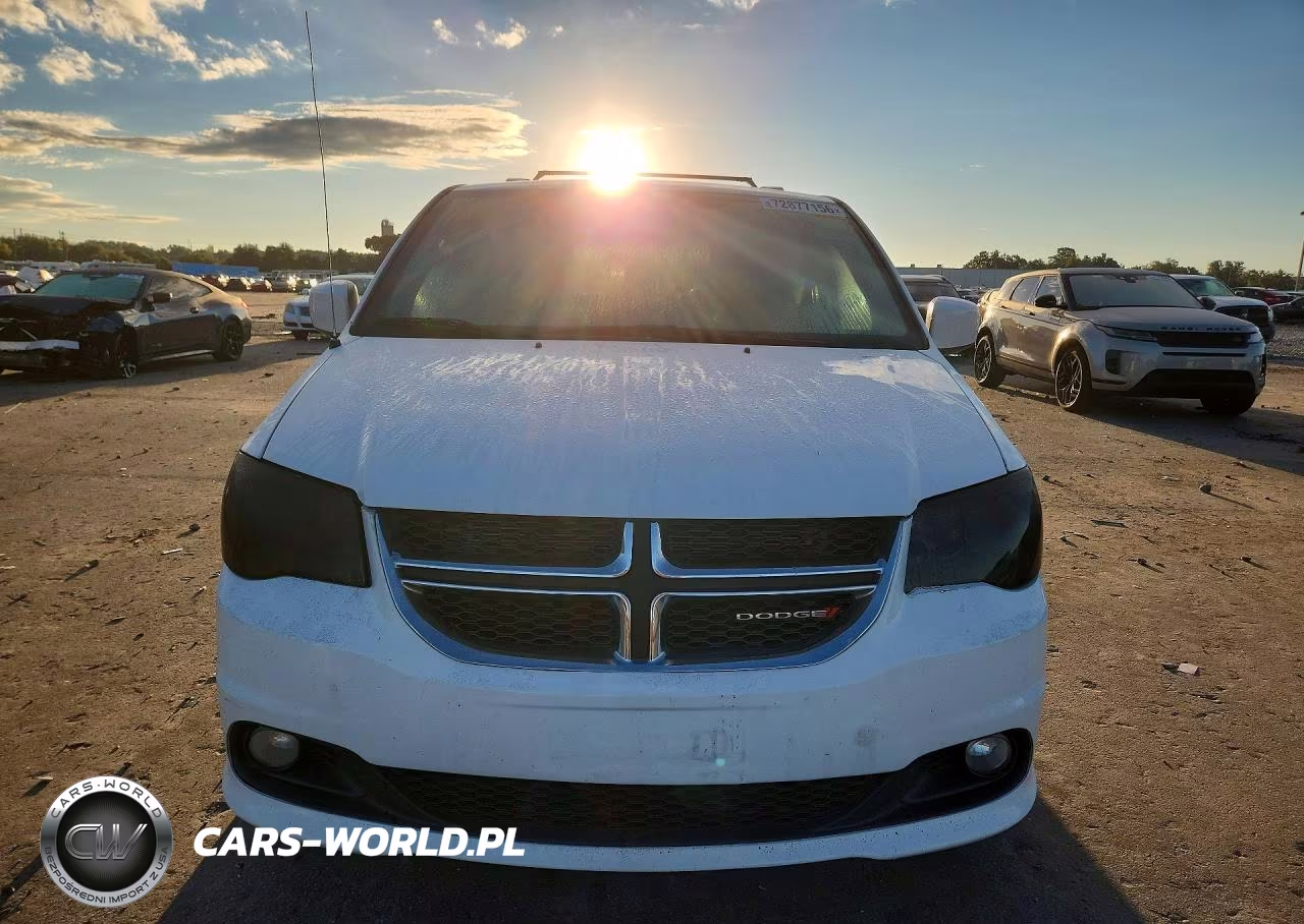 2018 Dodge Grand Caravan Sxt VIN:2C4RDGCG0JR248964 - 5