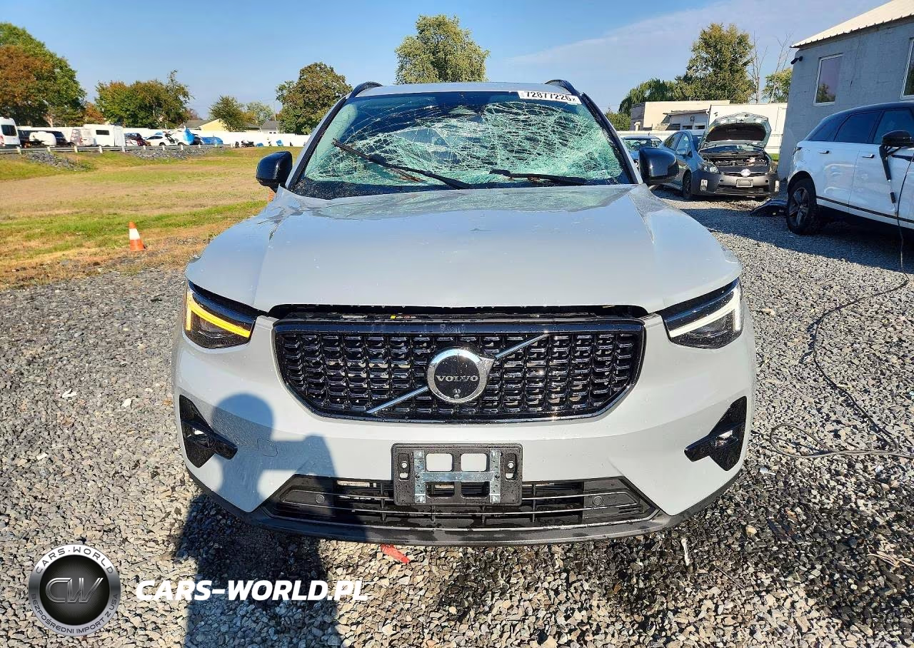2025 Volvo Xc40 Ultra VIN:YV4L12UM8S2482515 - 5