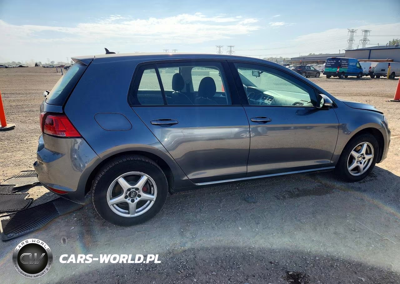 2017 Volkswagen Golf S VIN:3VW117AU1HM063593 - 3