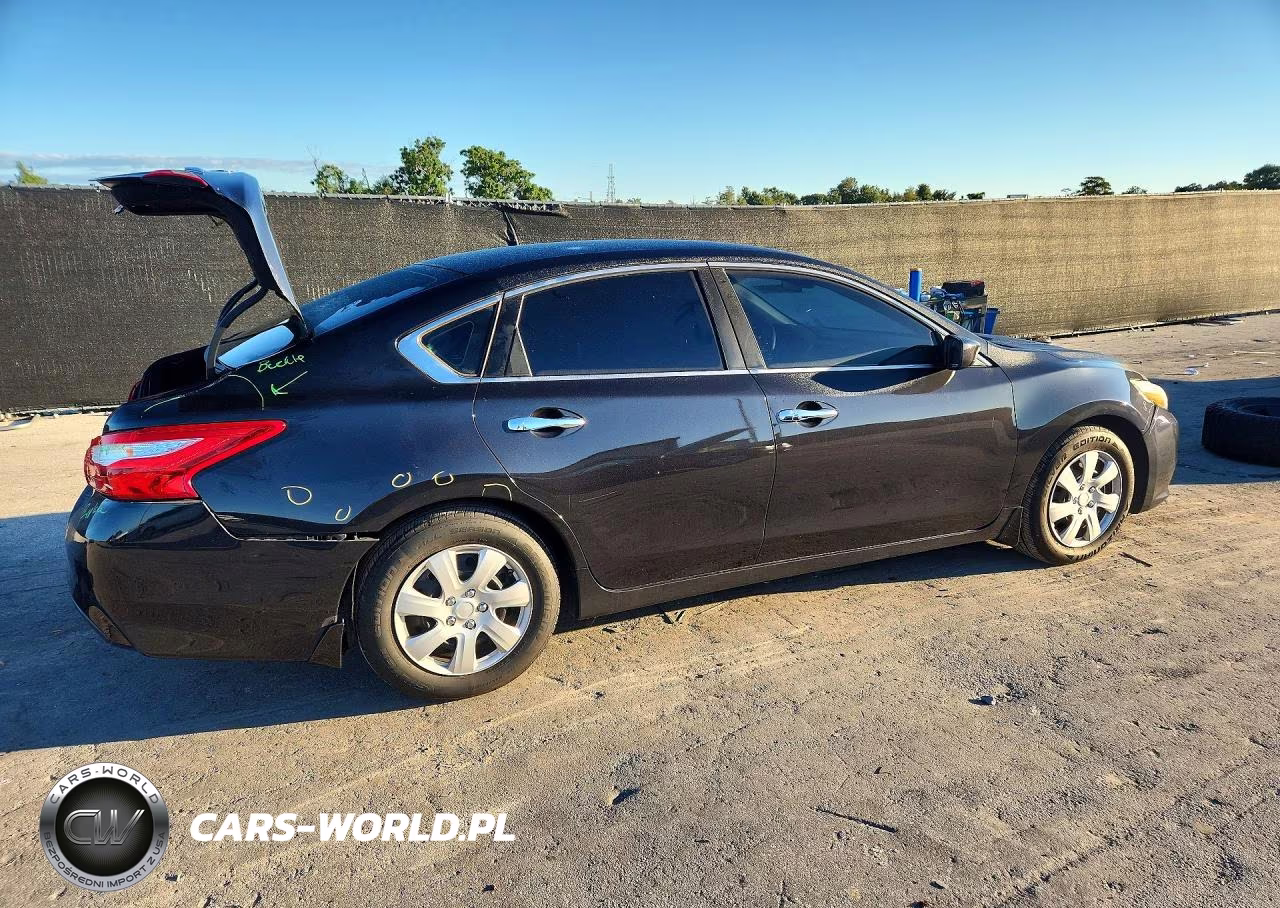 2016 Nissan Altima 2.5 S VIN:1N4AL3AP9GC142015 - 3
