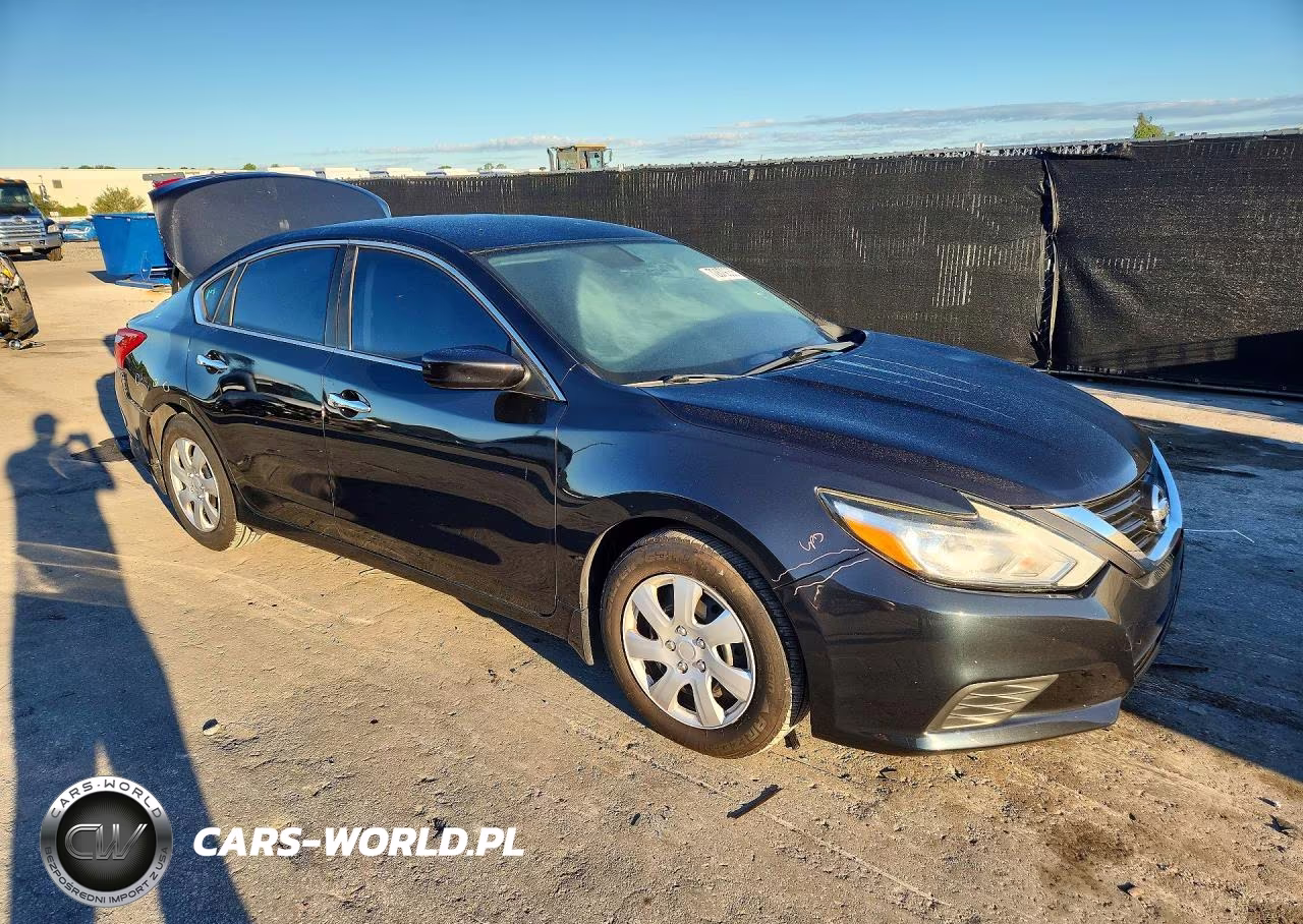 2016 Nissan Altima 2.5 S VIN:1N4AL3AP9GC142015 - 4