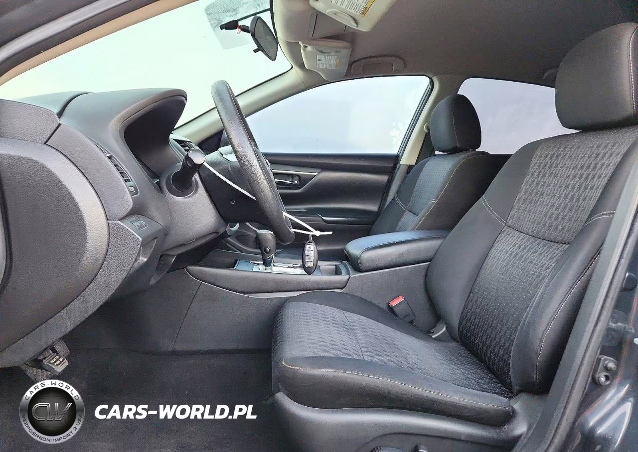 2016 Nissan Altima 2.5 S VIN:1N4AL3AP9GC142015 - 7
