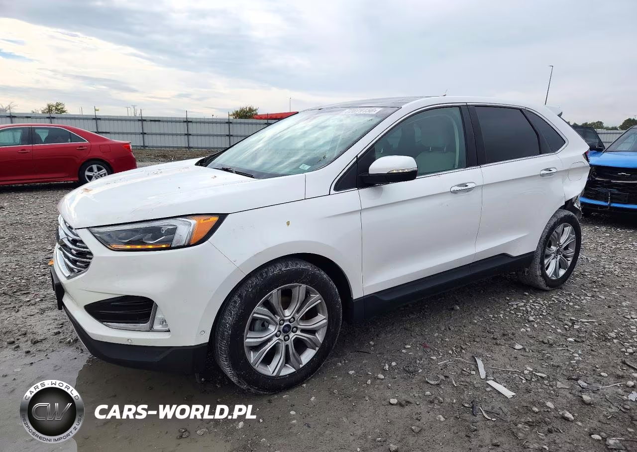2020 Ford Edge Titanium