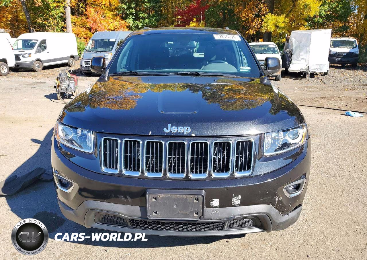 2015 Jeep Grand Cherokee Laredo VIN:1C4RJFAG8FC731513 - 5