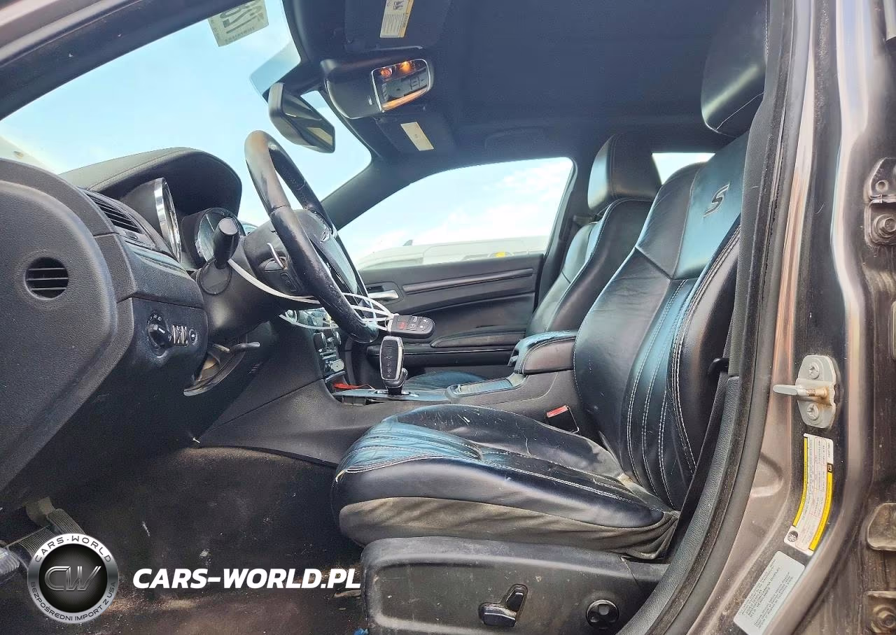 2014 Chrysler 300 S VIN:2C3CCABG6EH327904 - 7