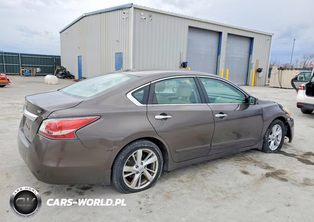 2015 Nissan Altima VIN:1N4AL3AP3FC112992 - 3