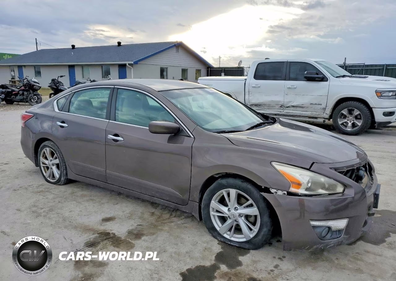 2015 Nissan Altima VIN:1N4AL3AP3FC112992 - 4