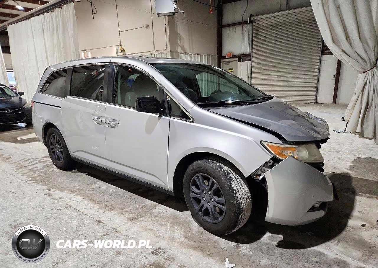 2013 Honda Odyssey Exl VIN:5FNRL5H66DB086636 - 4
