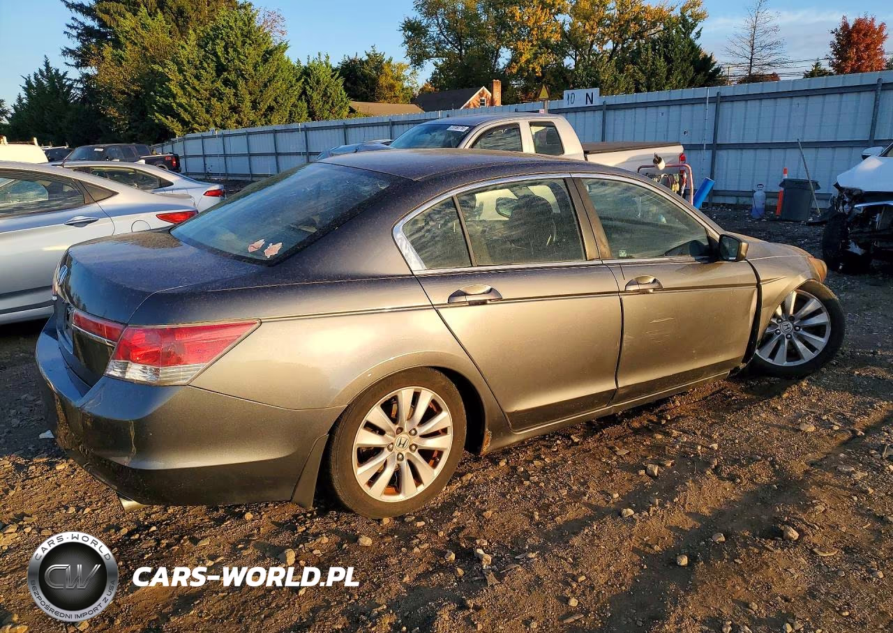 2011 Honda Accord Ex VIN:1HGCP2E77BA012106 - 3