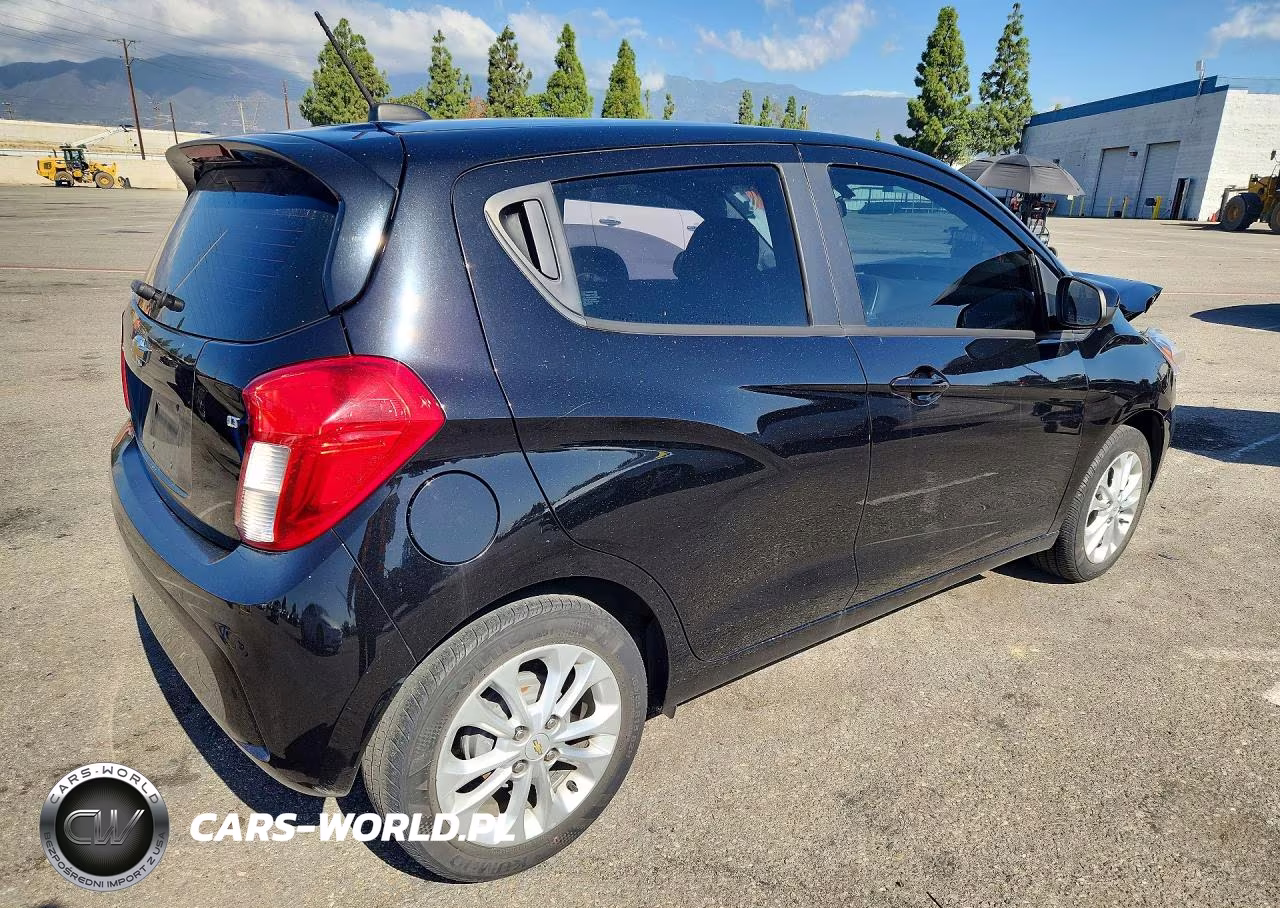 2021 Chevrolet Spark 1Lt VIN:KL8CD6SAXMC216283 - 3