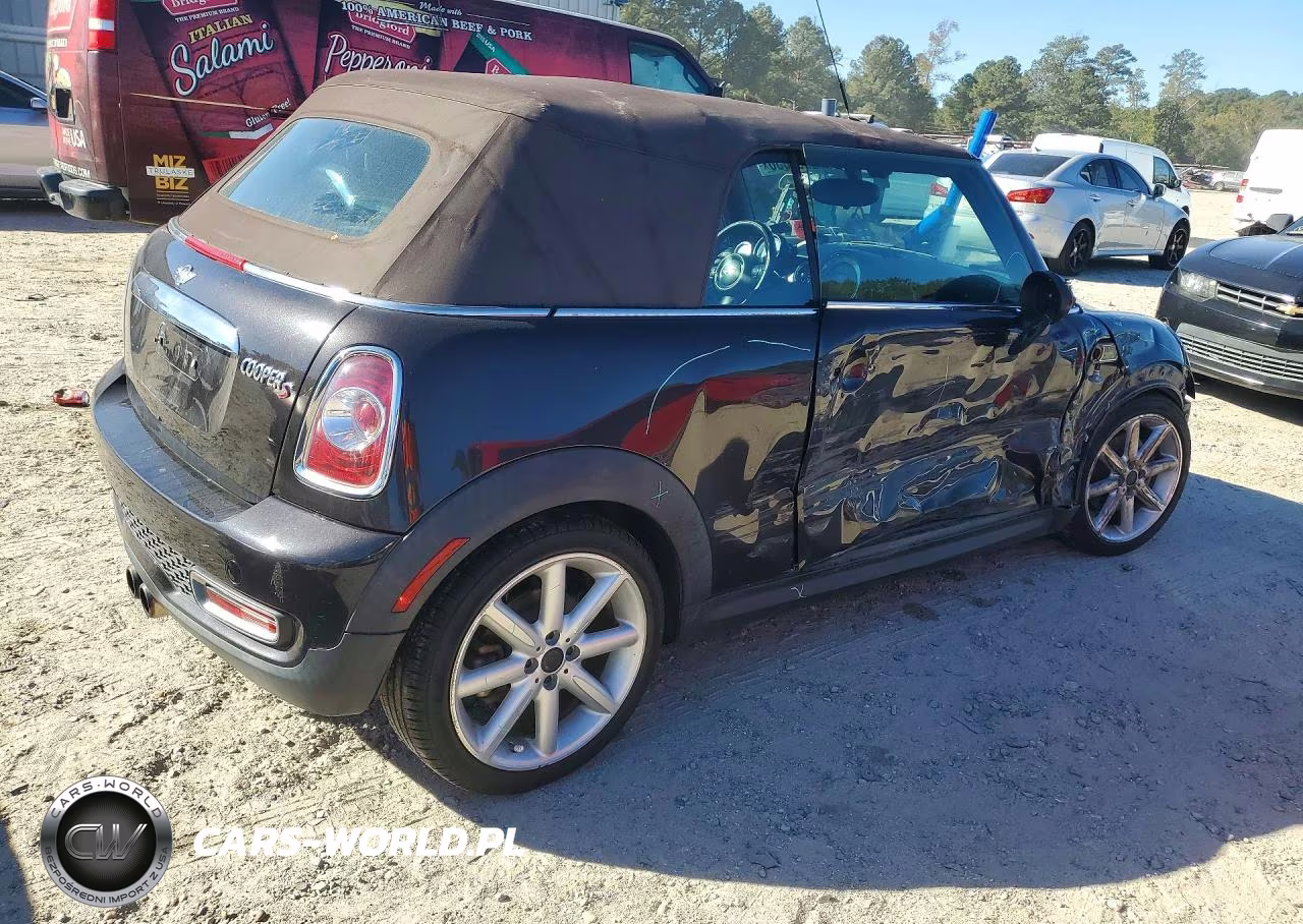 2015 Mini Cooper S VIN:WMWZP3C54F2A91394 - 3