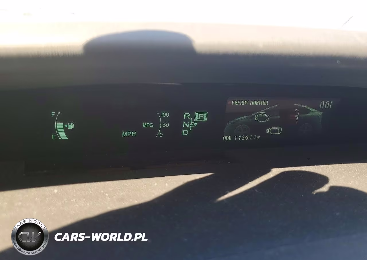 2015 Toyota Prius Four VIN:JTDKN3DU9F0411463 - 9