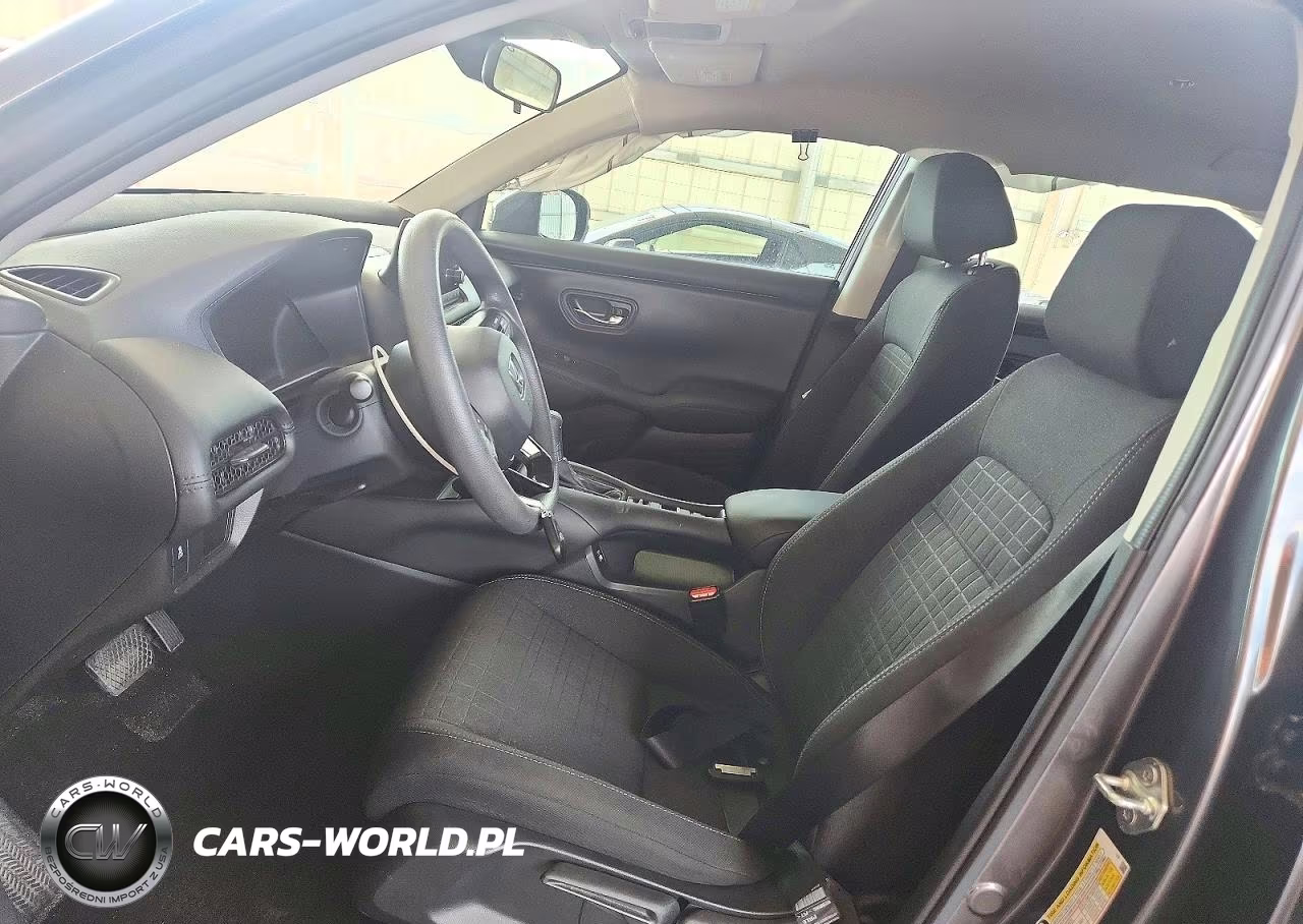 2023 Honda Hr-V Lx VIN:3CZRZ2H35PM721875 - 7