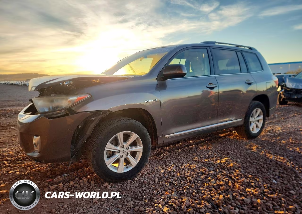 2013 Toyota Highlander Hybrid – zdjęcie 1 z 13