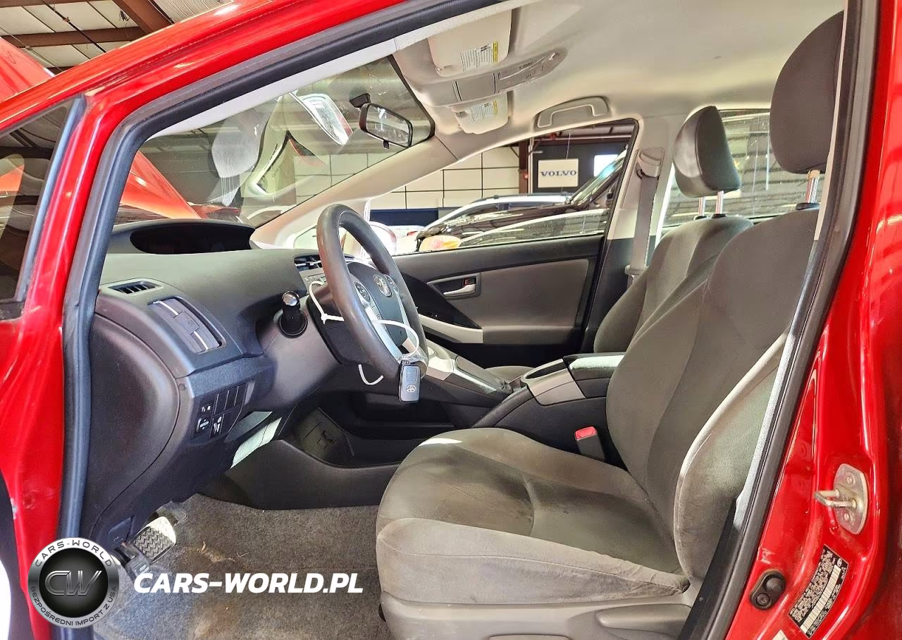 2012 Toyota Prius Two VIN:JTDKN3DU3C5465257 - 7