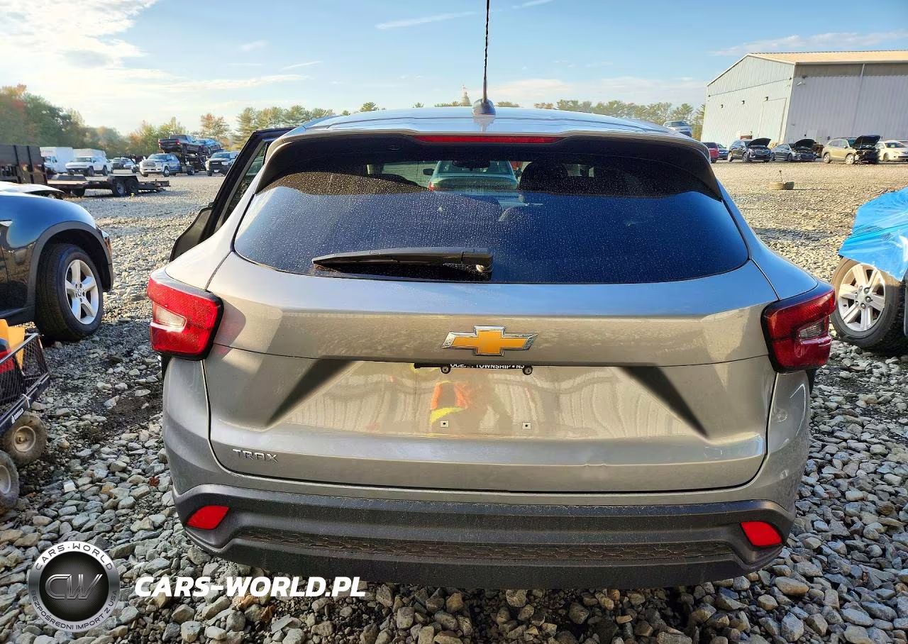 2024 Chevrolet Trax Ls VIN:KL77LFE25RC104625 - 6