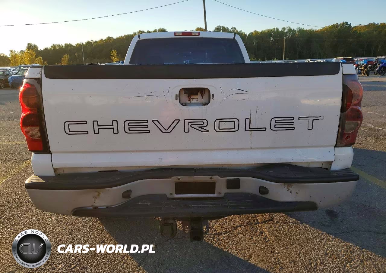 2007 Chevrolet Silverado K1500 Classic VIN:1GCEK14V17E184874 - 6