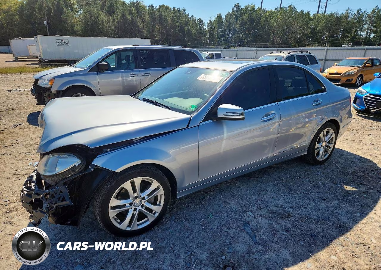 2013 Mercedes-Benz C 250 – zdjęcie 1 z 13