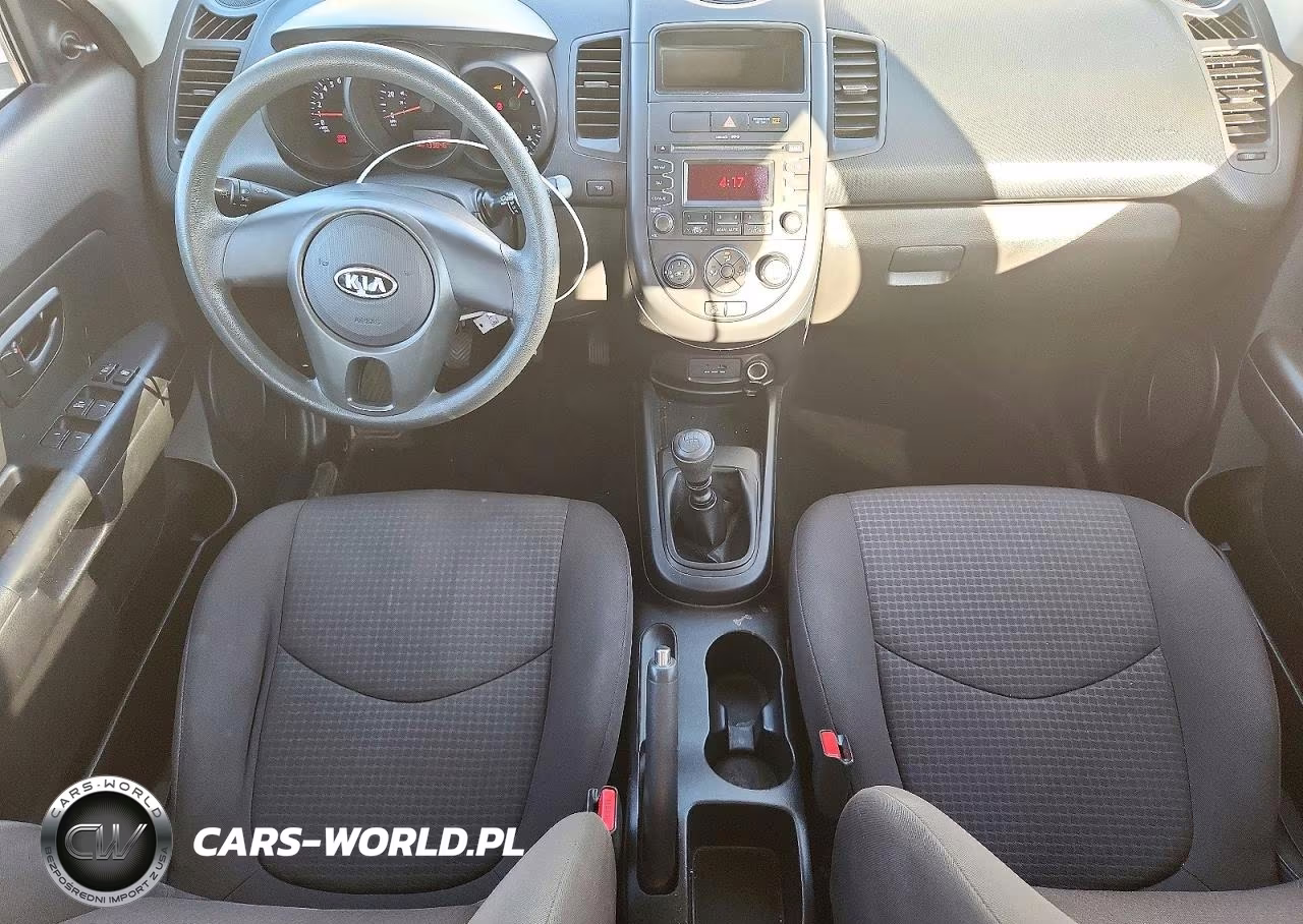 2012 Kia Soul Base VIN:KNDJT2A52C7393674 - 8