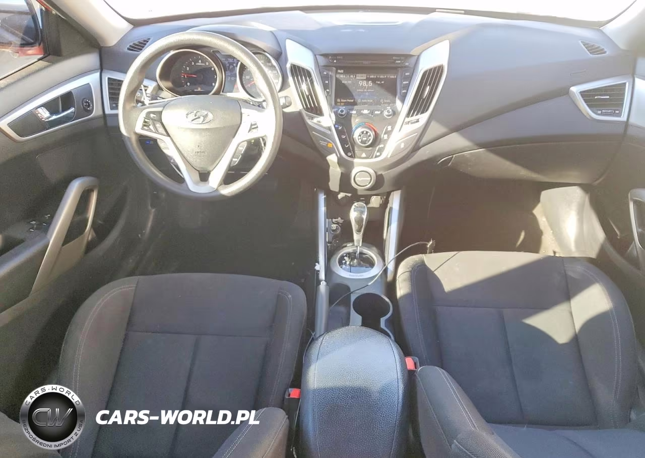 2015 Hyundai Veloster VIN:KMHTC6AD6FU240109 - 8