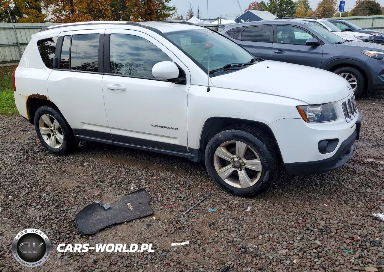 2014 Jeep Compass Sport VIN:1C4NJDAB6ED840908 - 4