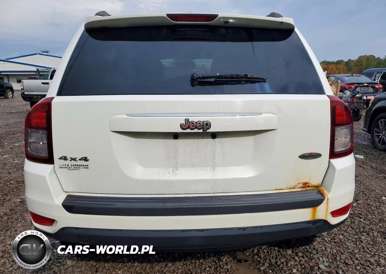 2014 Jeep Compass Sport VIN:1C4NJDAB6ED840908 - 6
