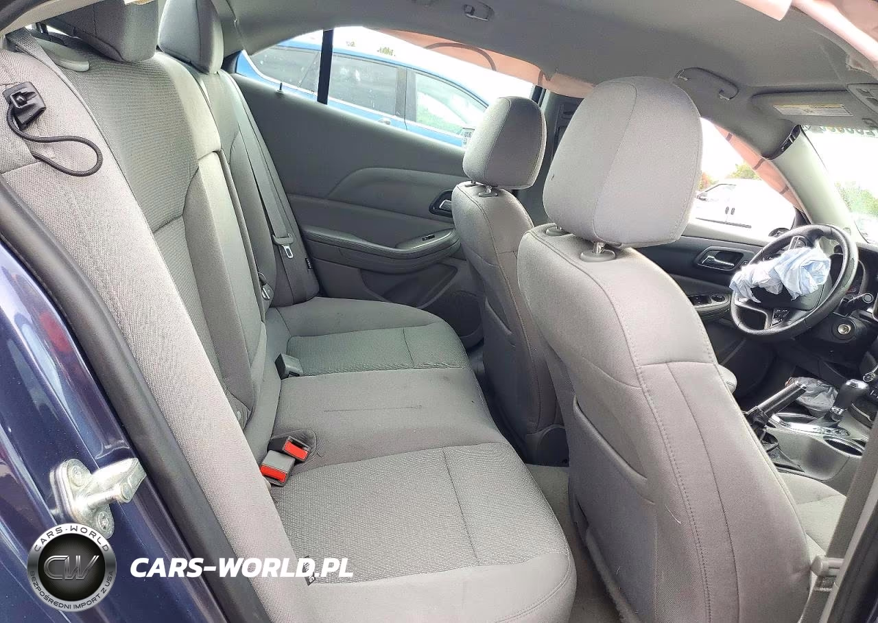 2014 Chevrolet Malibu Ls VIN:1G11B5SL6EF117890 - 10