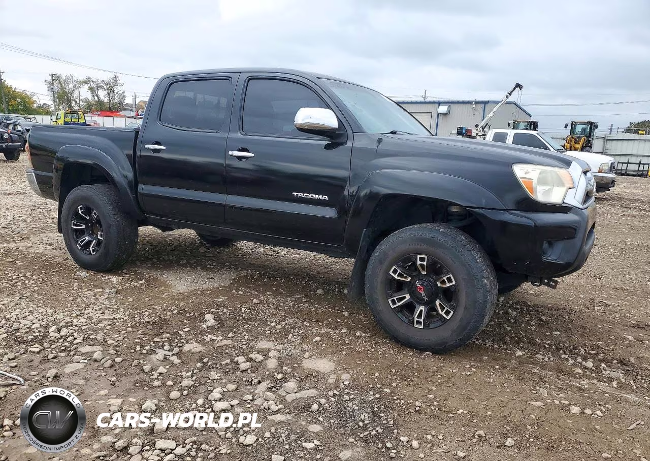 2015 Toyota Tacoma Double Cab Prerunner VIN:5TFJX4GN4FX045189 - 4