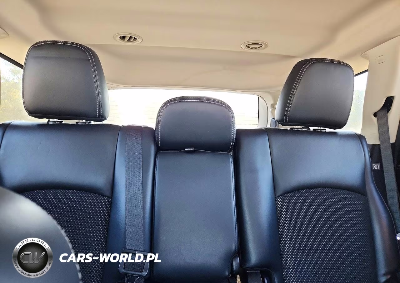 2020 Dodge Journey Crossroad VIN:3C4PDCGB3LT194283 - 10