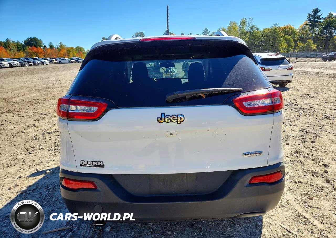 2014 Jeep Cherokee Latitude VIN:1C4PJLCB4EW126425 - 6