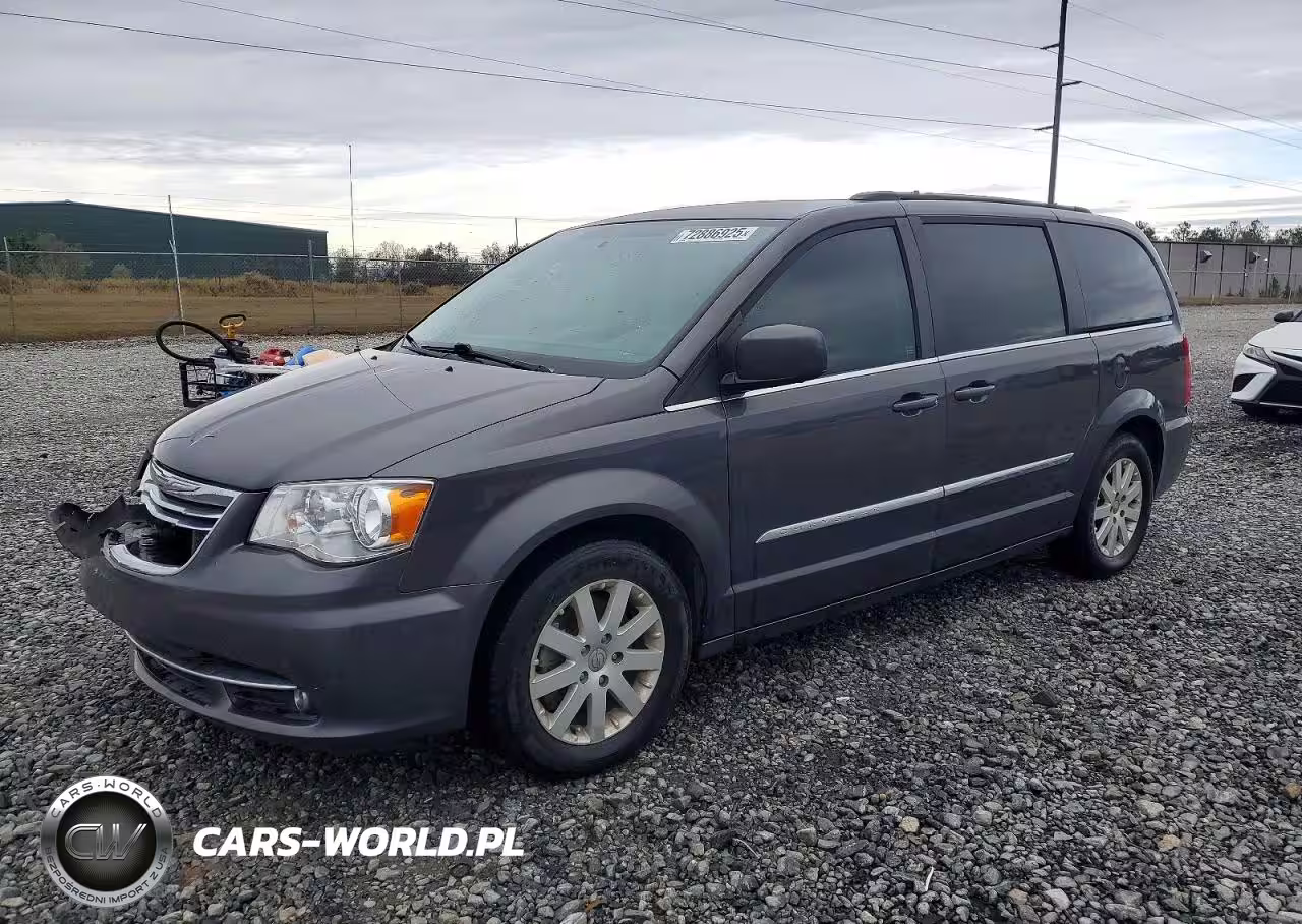 2015 Chrysler Town & Country Touring