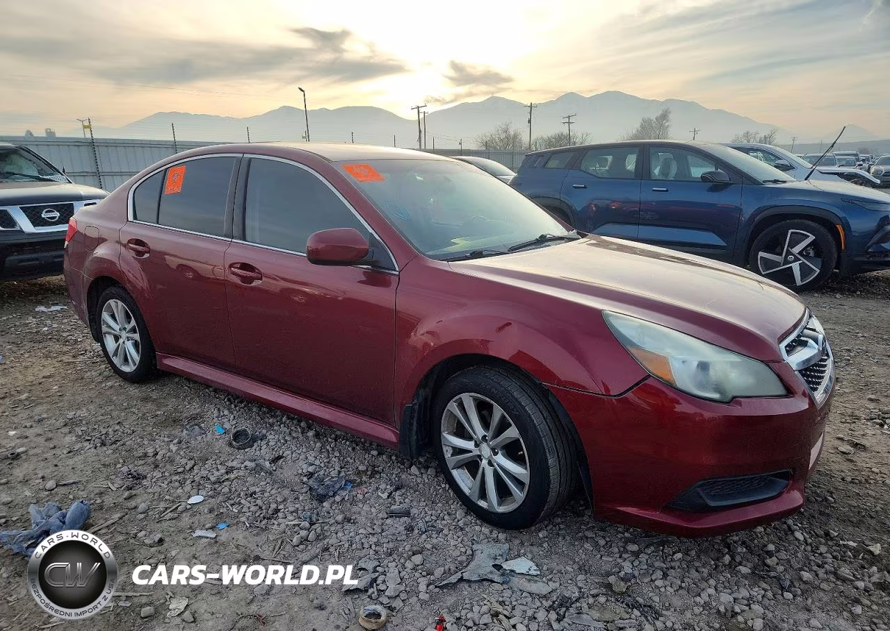 2013 Subaru Legacy 2.5I Premium VIN:4S3BMCC6XD3038807 - 4