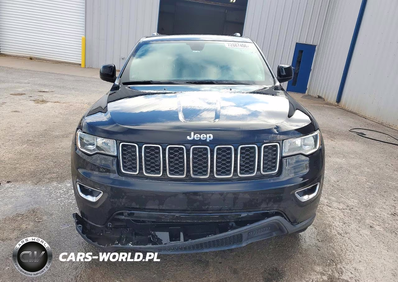 2018 Jeep Grand Cherokee Laredo VIN:1C4RJEAG8JC412261 - 5