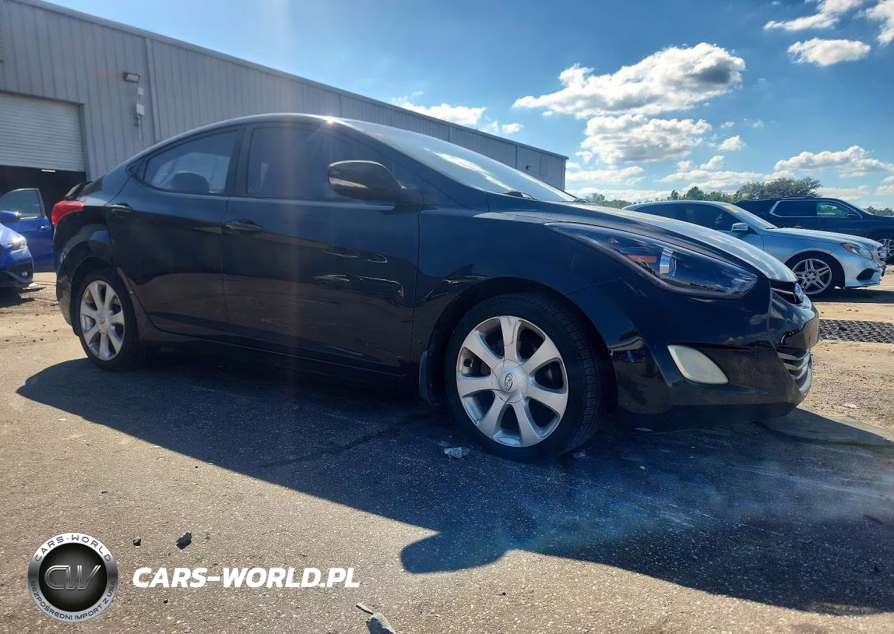 2012 Hyundai Elantra Limited VIN:5NPDH4AE9CH151535 - 4