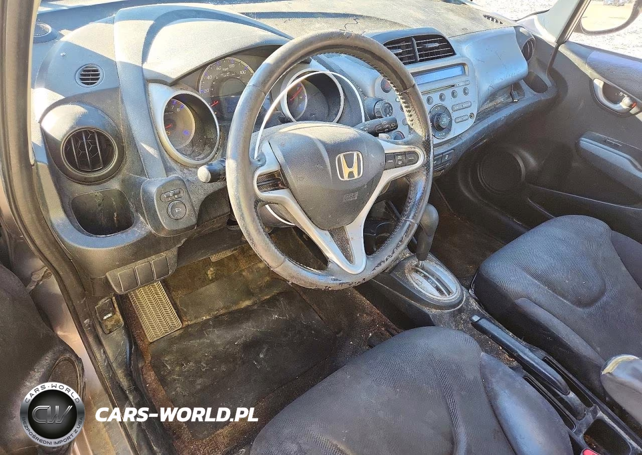 2010 Honda Fit Sport VIN:JHMGE8H46AS007304 - 8