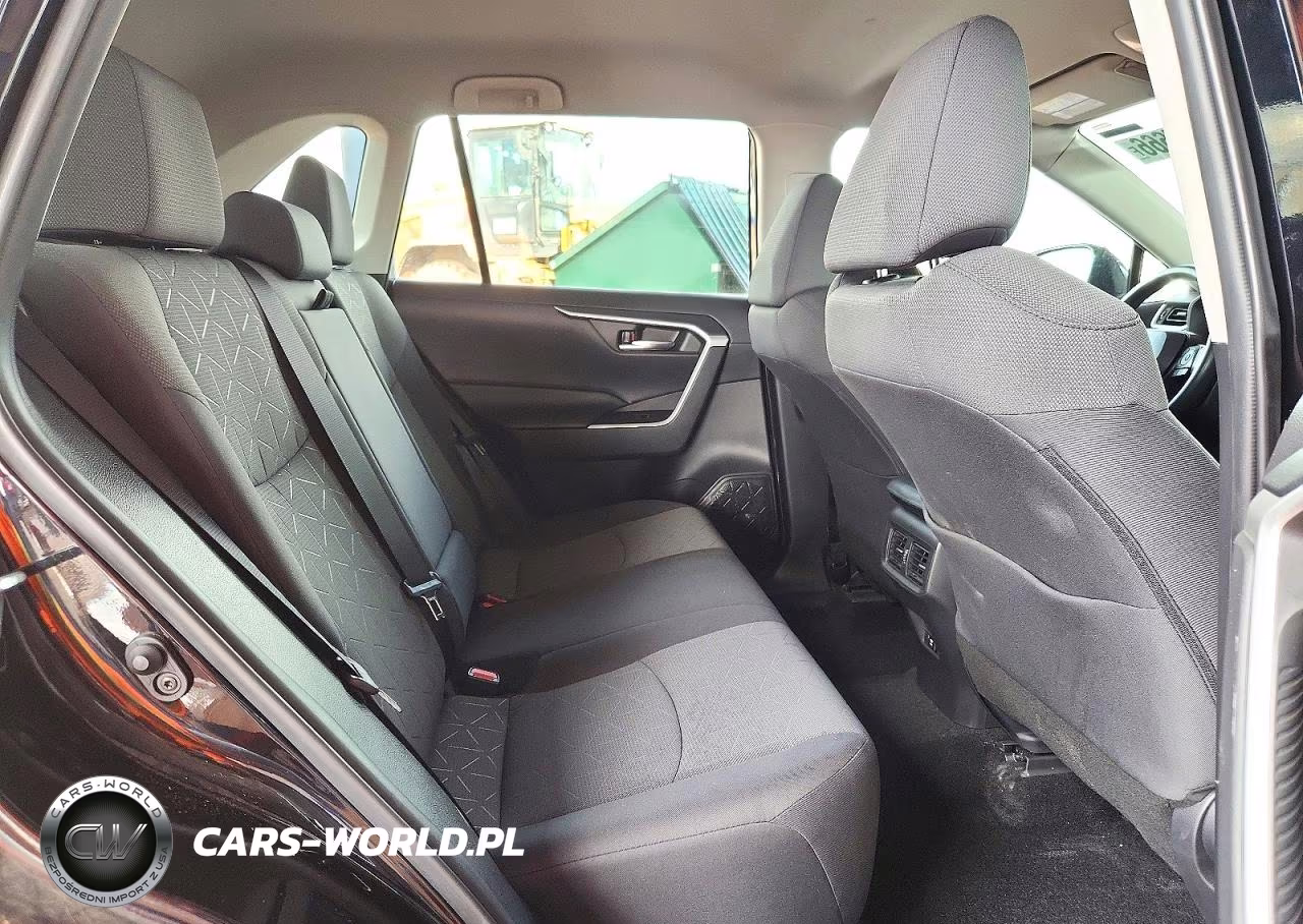2021 Toyota Rav4 Xle VIN:2T3P1RFV2MC166137 - 11