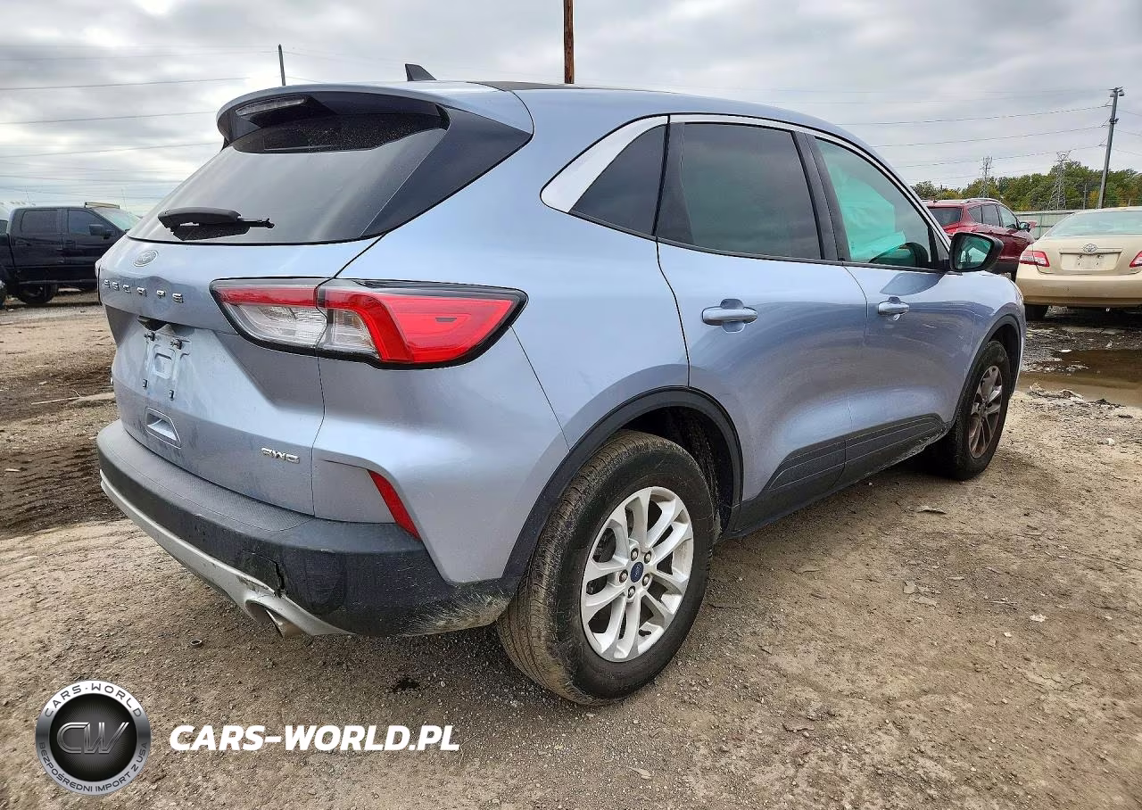 2022 Ford Escape Se VIN:1FMCU9G64NUB79056 - 3