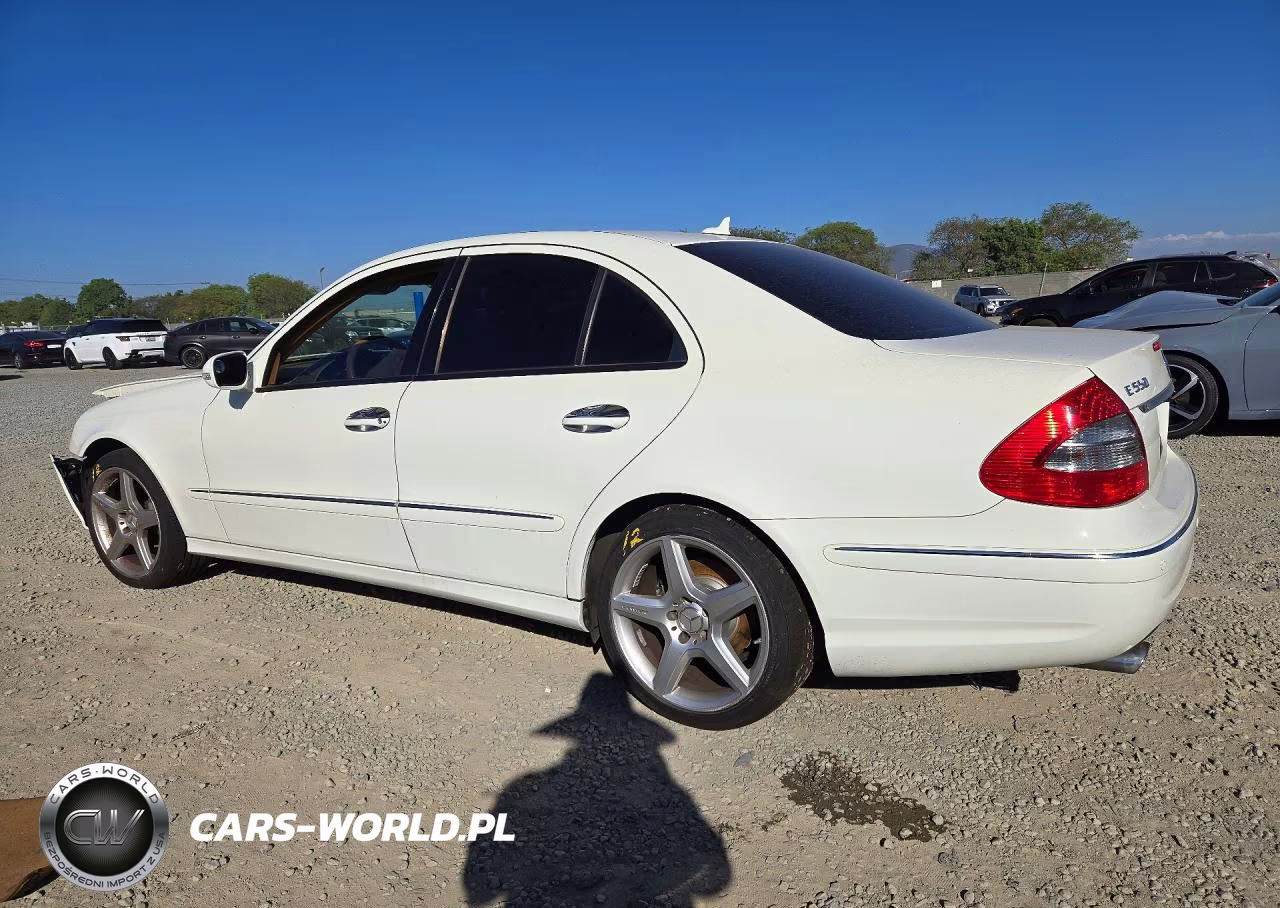 2009 Mercedes-Benz E 550 VIN:WDBUF72X59B390449 - 2